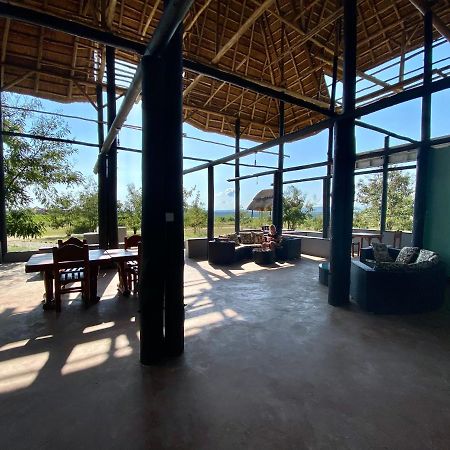 Enshama Game Lodge And Campsite Katunguru エクステリア 写真